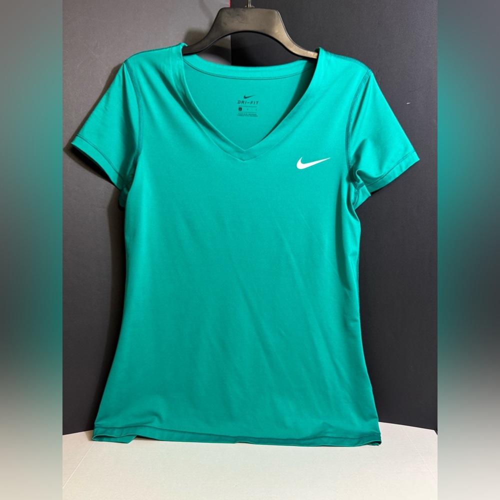 Nike Green Fitted Short Sleeve Tee Sz M